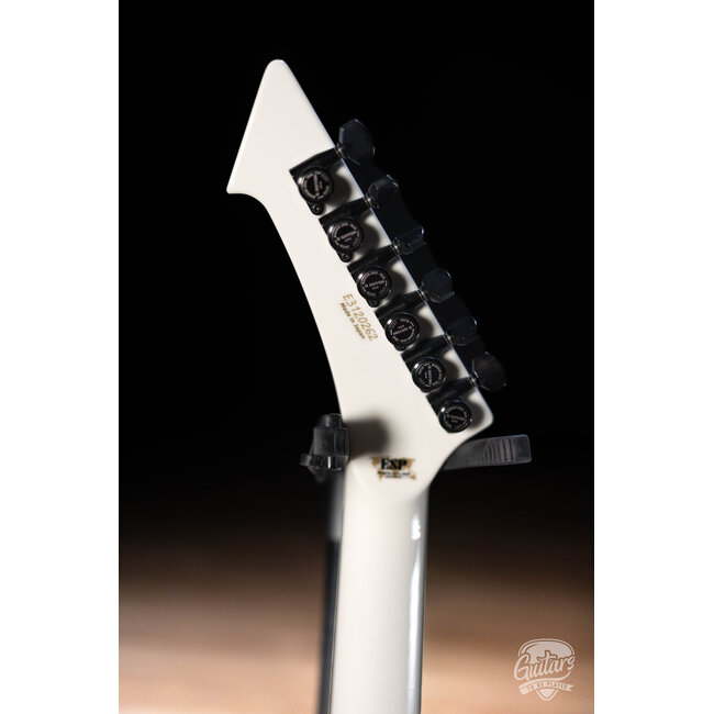 ESP Snakebyte James Hetfield Signature Custom Shop Guitar – Snow White