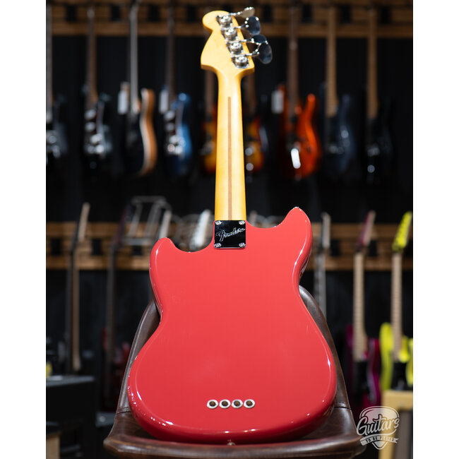 2025 Fender American Professional Classic Mustang Bass w/ Gator Bag – Faded Dakota Red