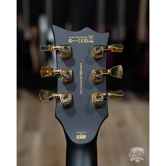 ESP LTD EC-1000 EMG Electric Guitar – Vintage Black (B-stock)