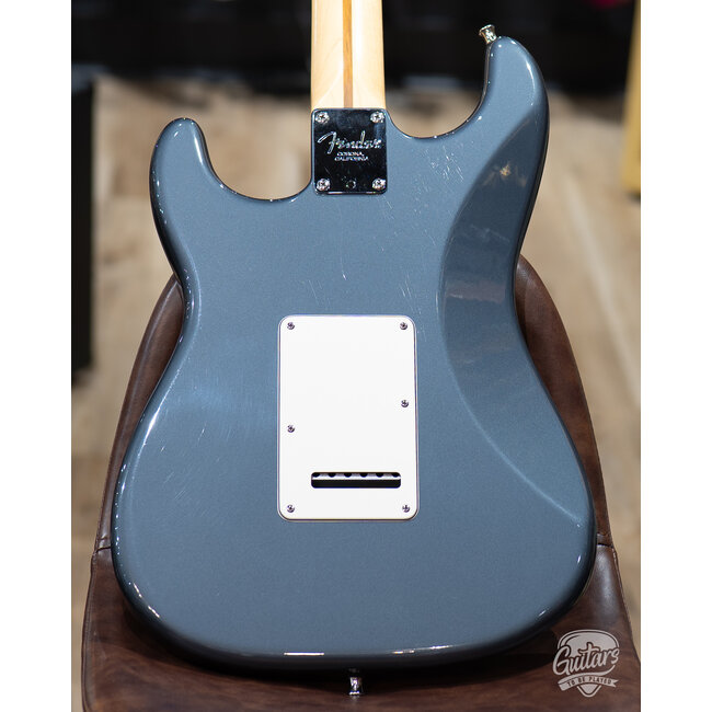 2008 Fender American Standard Stratocaster w/ Case – Charcoal Frost Metallic