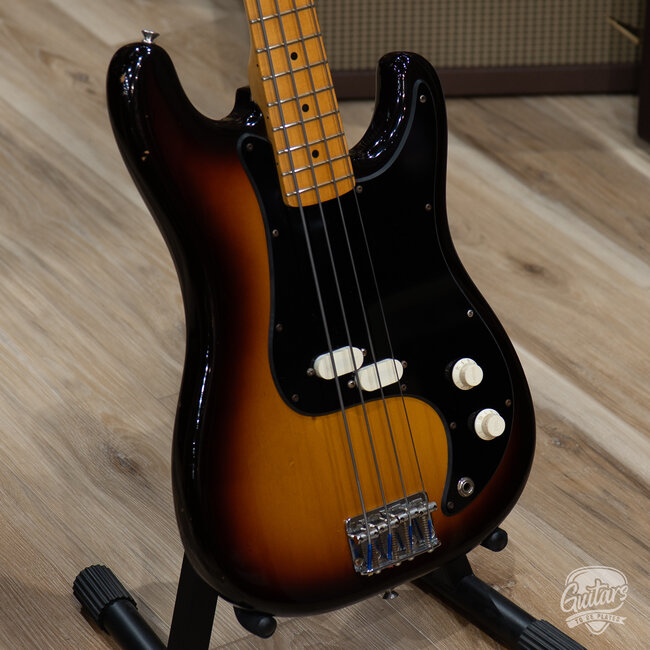 Used Fender B-34 Bullet Bass Deluxe w/ Bag – Sunburst