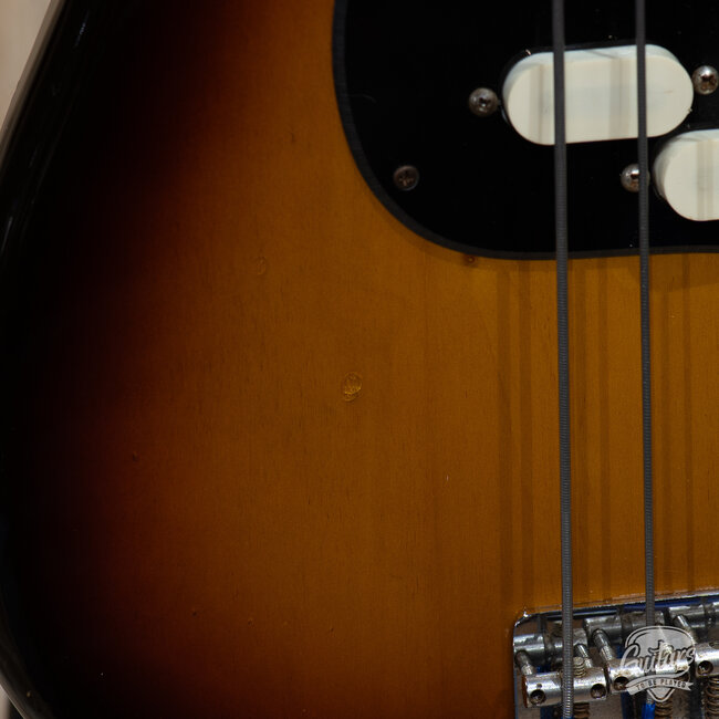Used Fender B-34 Bullet Bass Deluxe w/ Bag – Sunburst