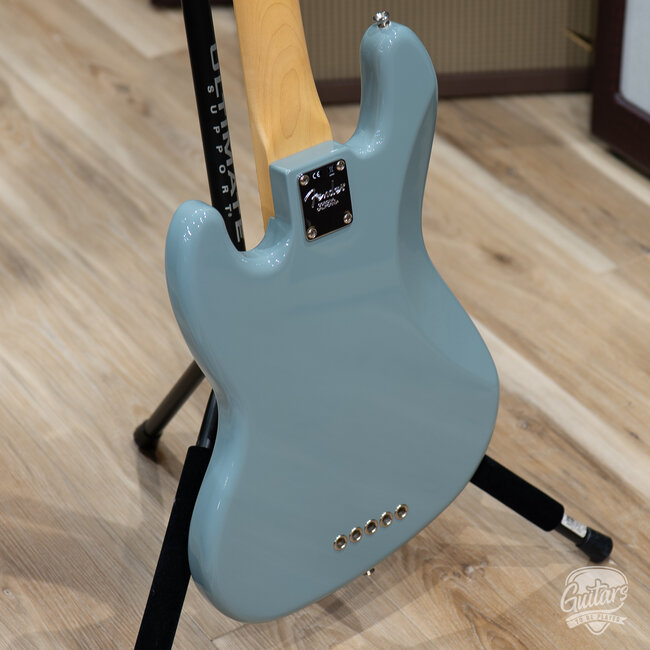 2020 Fender American Professional Jazz Bass V w/ Case – Sonic Gray