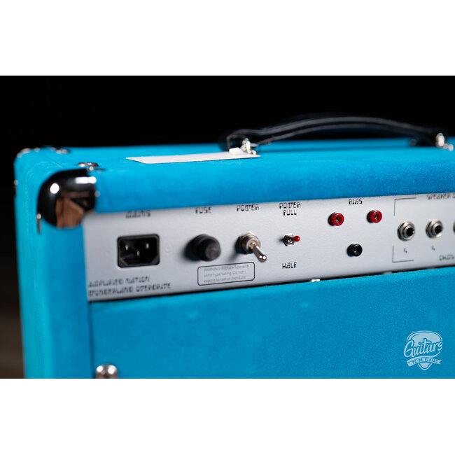 Amplified Nation Wonderland Overdrive Tube-Rect. 50W Combo – Turquoise (B-stock)