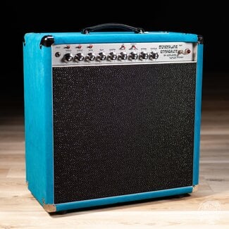 Amplified Nation Amplified Nation Wonderland Overdrive Tube-Rect. 50W Combo – Turquoise (B-stock)