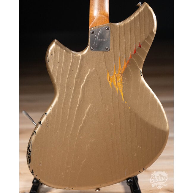 Novo Dealer Limited Nucleus Serus J Guitar –Shoreline Gold over ‘64 3-Tone Burst