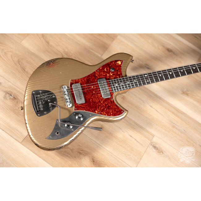 Novo Dealer Limited Nucleus Serus J Guitar –Shoreline Gold over ‘64 3-Tone Burst