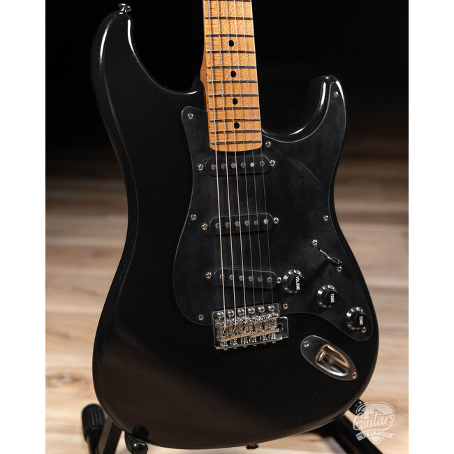 LsL Instruments Saticoy ERA 22-Fret Maple Neck SSS S-Style Guitar – Black