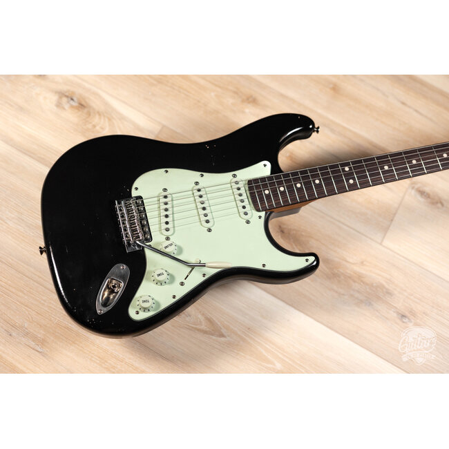 LsL Instruments Saticoy ERA 22-Fret SSS S-Style Guitar – Black