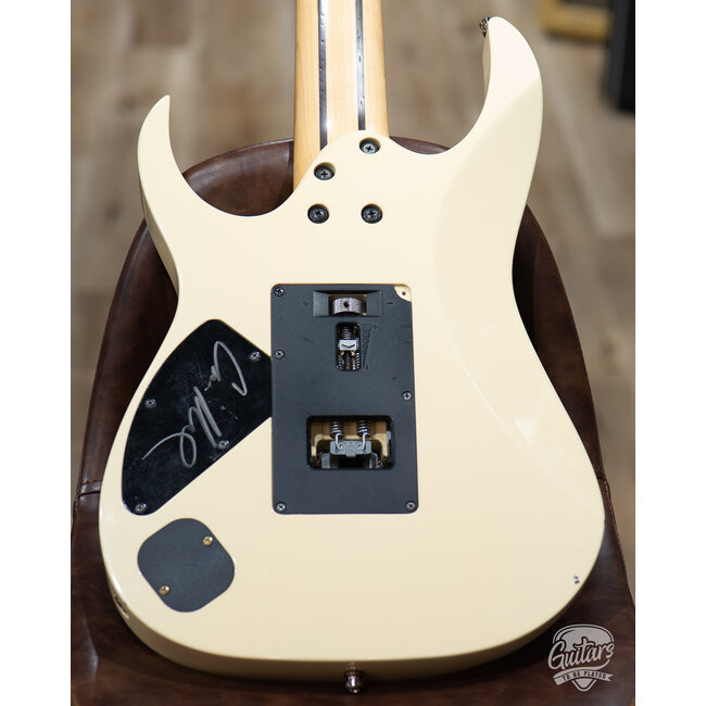 2012 Ibanez Cameron Maynard Custom RG1527Z 7 String w/ Case LACS – Cream