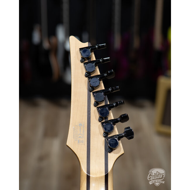 2012 Ibanez Cameron Maynard Custom RG1527Z 7 String w/ Case LACS – Cream