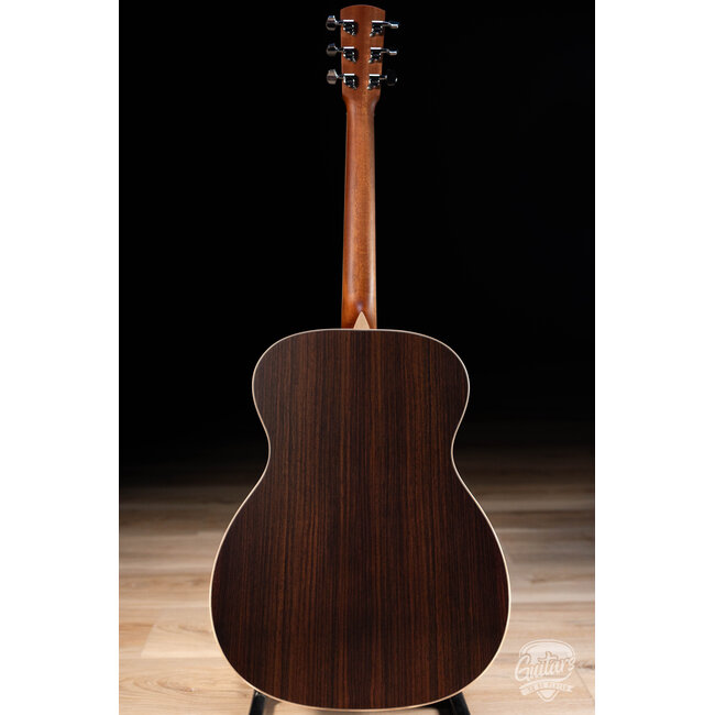 Larrivee DV-40R Spruce/Rosewood Dreadnought Cutaway Acoustic Guitar w/ Case