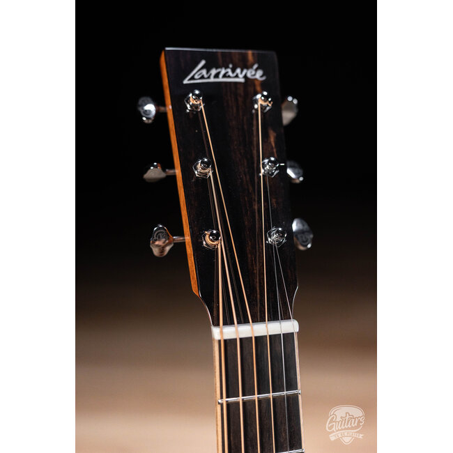 Larrivee T-44 MH Spruce/Mahogany 22.8" Scale Travel Acoustic Guitar w/ Case
