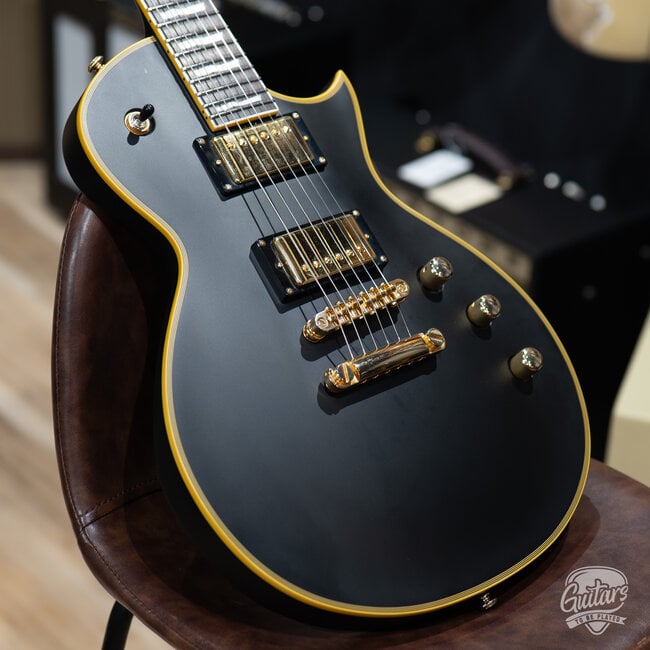 2021 ESP LTD EC-1000 Seymour Duncan Guitar w/ Case – Vintage Black