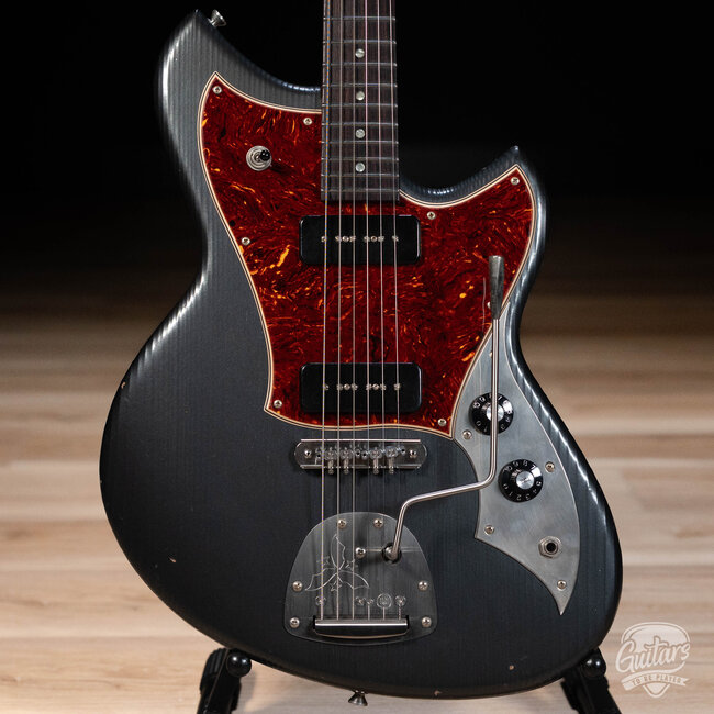 Novo Nucleus Serus J Guitar w/ Lollar P-90s – Charcoal Frost