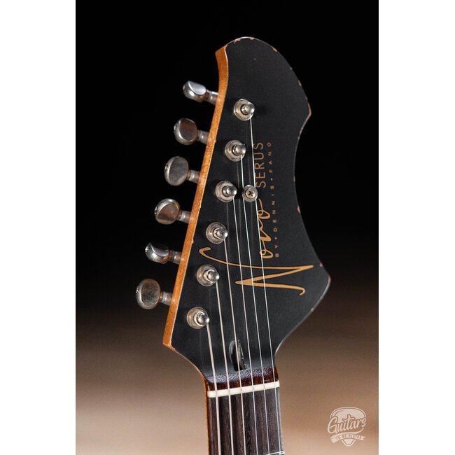 Novo Nucleus Serus J Guitar w/ Lollar P-90s – Charcoal Frost