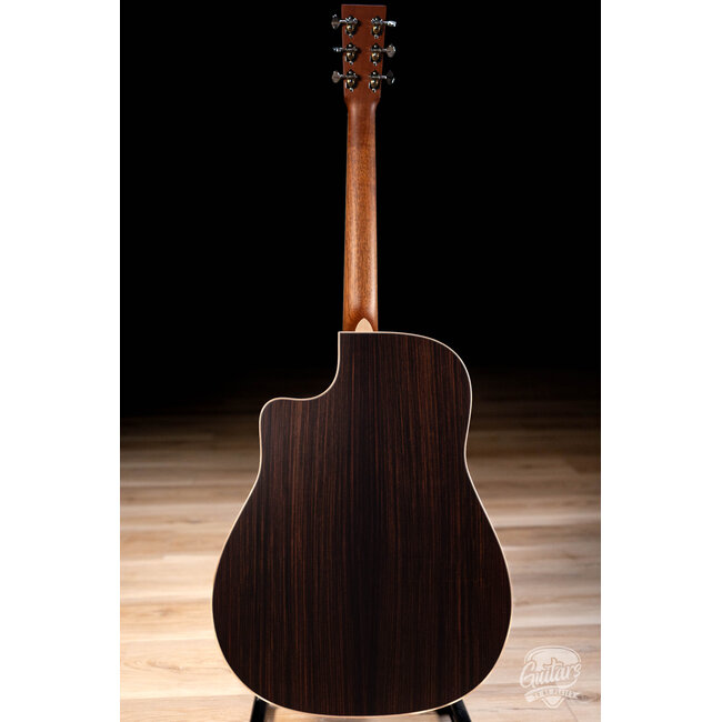Larrivee DV-40R Spruce/Rosewood Dreadnought Cutaway Acoustic Guitar w/ Case