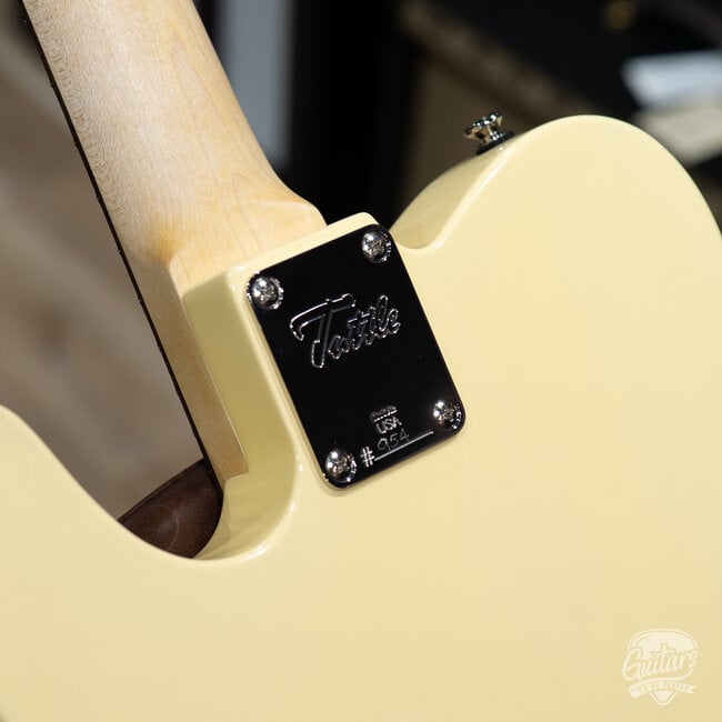 2025 Tuttle Vintage Classic T w/ Case – Vintage White Nitro