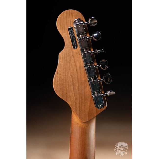 Veritas Portlander Bigsby w/ Roasted Maple & Rosewood Neck – Land Rover Blue