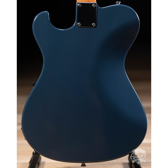 Veritas Portlander Bigsby w/ Roasted Maple & Rosewood Neck – Land Rover Blue