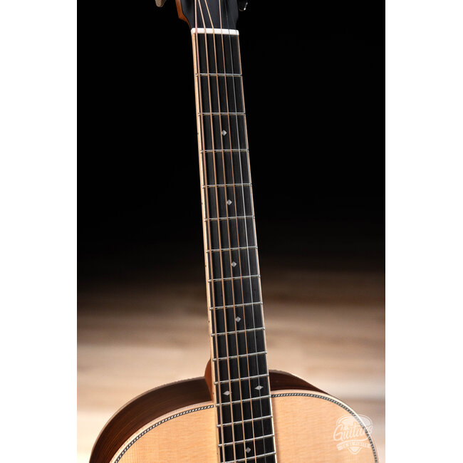 Larrivee BT-40R Spruce/Rosewood Baritone Acoustic Guitar w/ Case
