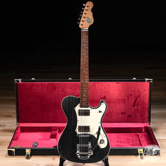 Veritas Guitars Veritas Portlander Bigsby w/ Bearcats Roasted Maple & RW Neck – Black
