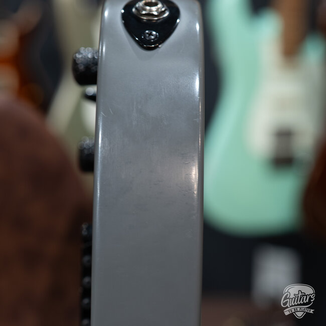 Used: Suhr Modern Terra HSH w/ Gigbag – Mountain Gray