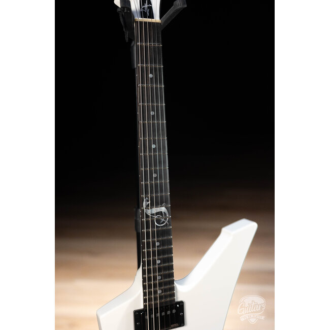 ESP Snakebyte James Hetfield Signature Custom Shop Guitar – Snow White