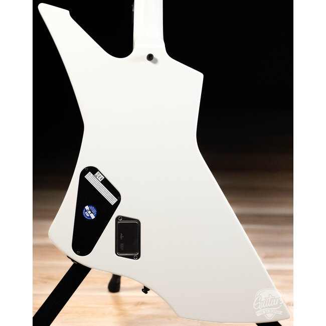 ESP Snakebyte James Hetfield Signature Custom Shop Guitar – Snow White