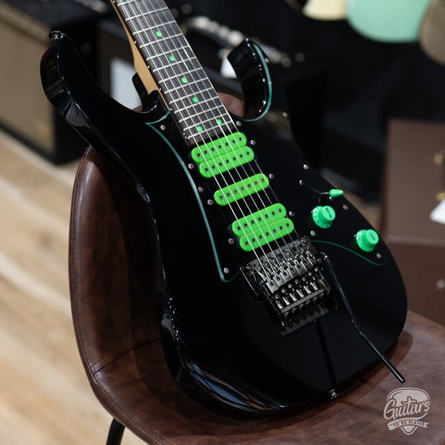 Used Ibanez UV7BK Universe 'Green Dot' 7 String Guitar w/ Case – Black