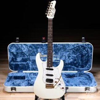 James Tyler Guitars James Tyler Guitars JTG-MK1 S-Style Guitar w/ Case – White Pearl Metallic
