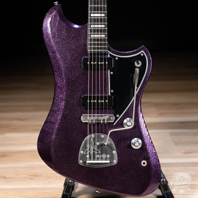 Novo Custom Voltur J Guitar w/ Lollar P-90s – Purple Stranger Sparkle