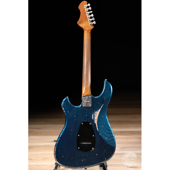 Novo Custom Idris H2 w/ Fralin Modern PAF’s – Lake Como Blue