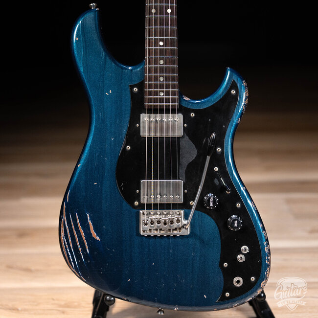Novo Custom Idris H2 w/ Fralin Modern PAF’s – Lake Como Blue