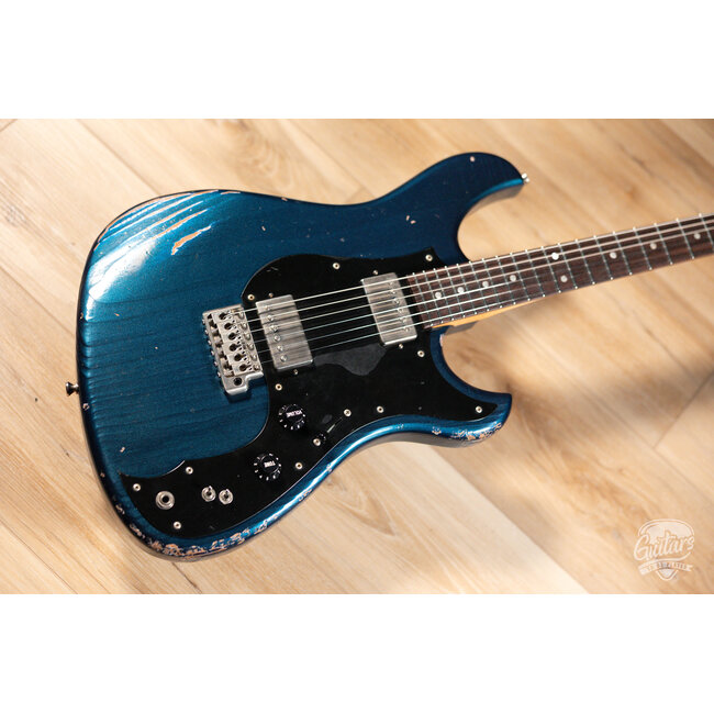 Novo Custom Idris H2 w/ Fralin Modern PAF’s – Lake Como Blue