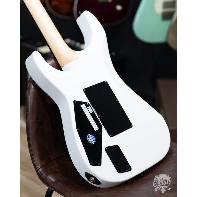 ESP E-II M-II Fishman Fluence Floyd Rose Guitar w/ Case – Snow White (B-stock)