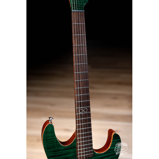 Chapman Scout Traditional S Style Tremolo Guitar w/ Bag – Wildwood