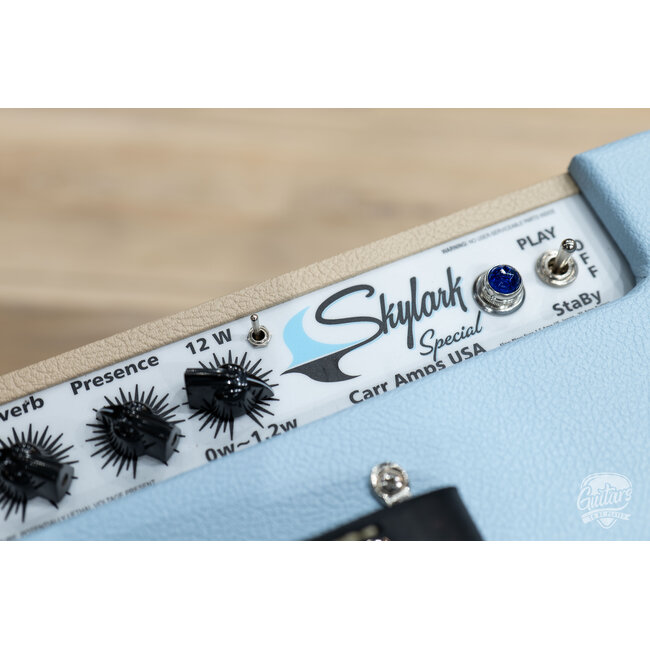 Carr Amps Skylark Special 12W 1x12” Combo – Sonic Blue/Cream