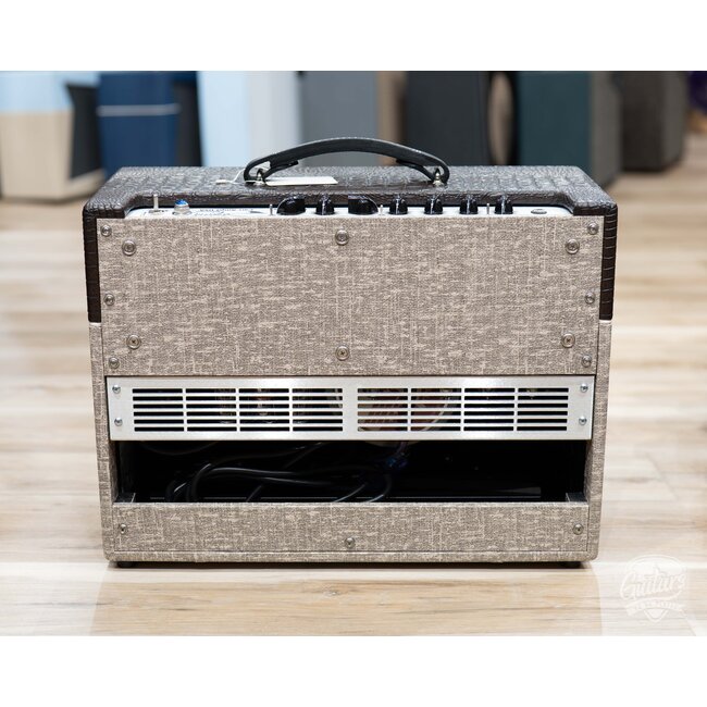 Carr Amps Skylark Special 12W 1x12” Combo – Brown Gator/Slub