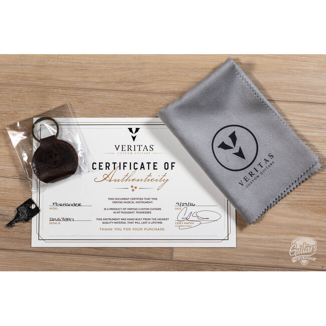 Veritas Portlander Bigsby w/ Grizzlies, Roasted Maple & RW Neck – White