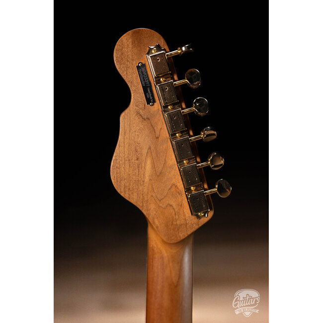Veritas Portlander Bigsby w/ Grizzlies, Roasted Maple & RW Neck – White