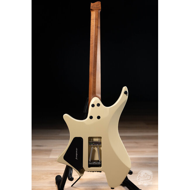 Strandberg Boden Essential 6 Tremolo Headless Guitar – Dune*