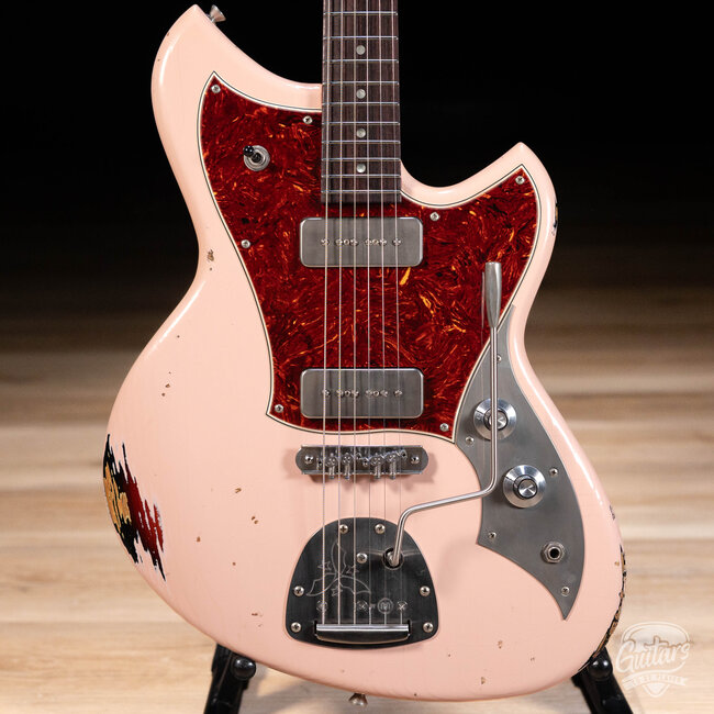 Novo Dealer Limited Nucleus Serus J Guitar – Shell Pink over ‘64 3-Tone Burst