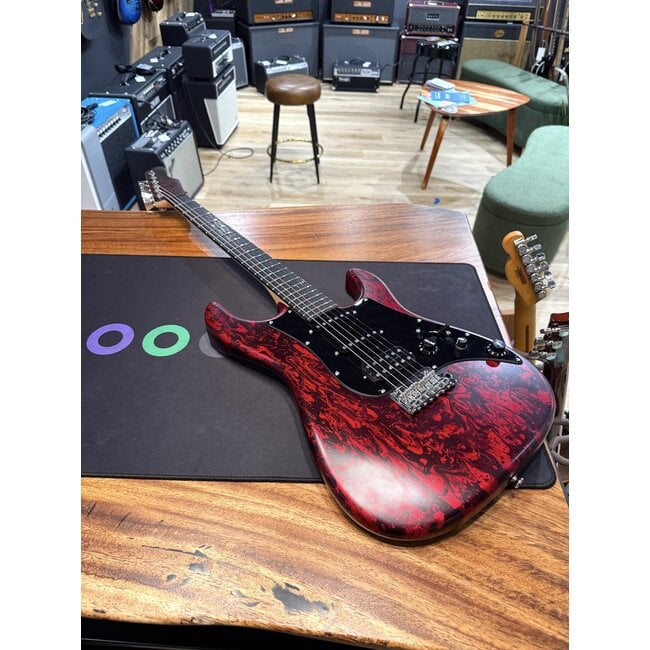 2026 James Tyler Guitars Studio Elite HDX – Candy Apple Red Shmear