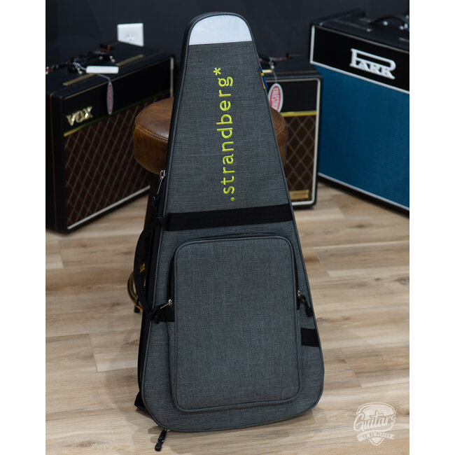Strandberg Boden Essential 6 Tremolo Headless Guitar – Dune (B-stock)