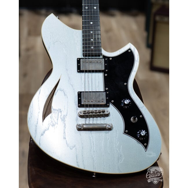 2024 Novo Miris H2 w/ Fralin Modern PAFs & Ebony Fretboard – Ice Blue Metallic