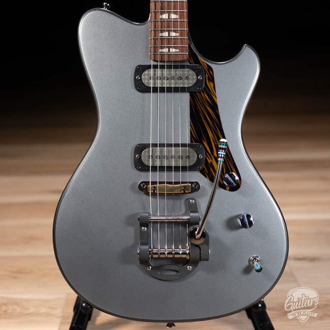Powers Electric A-Type Full Faraday Camtail – Dolomite Silver/London Grey