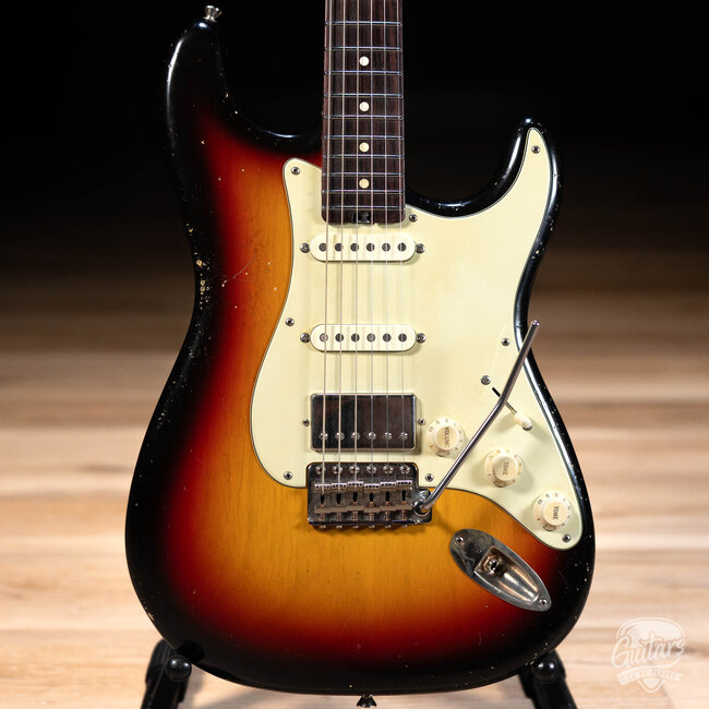 Shabat Lynx HSS 1-Piece Swamp Ash S-Style w/ Stainless Frets – 3-Tone Sunburst