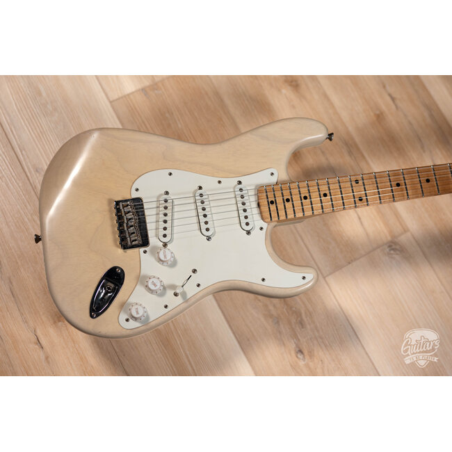Mario Martin Guitars Swamp Ash Hardtail S-Style  – Aged Mary Kay