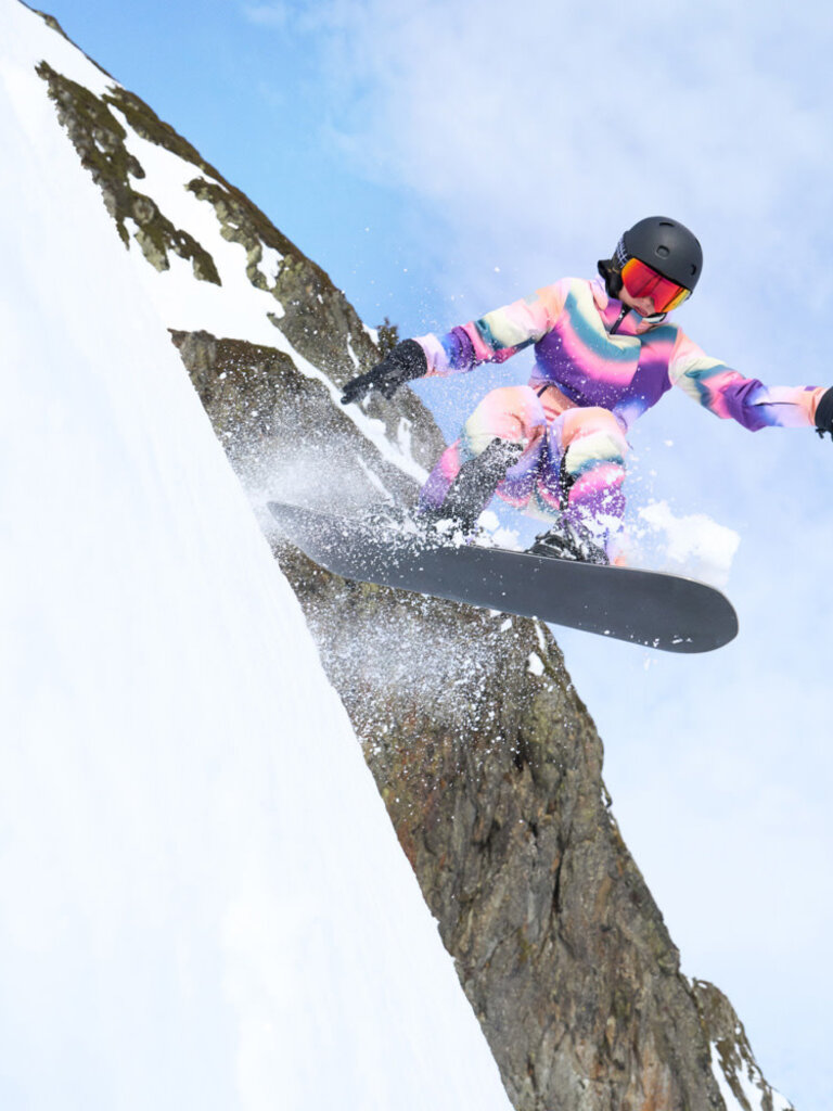 Molo Jump Pro - Wavy Rainbow